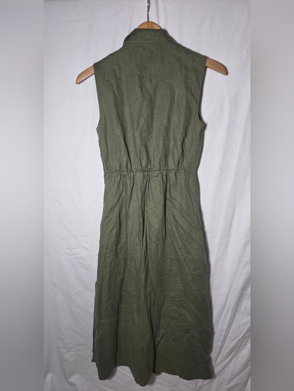 Sleeveless Button-Front Olive Green Women’s Dress - Picture 2 of 4